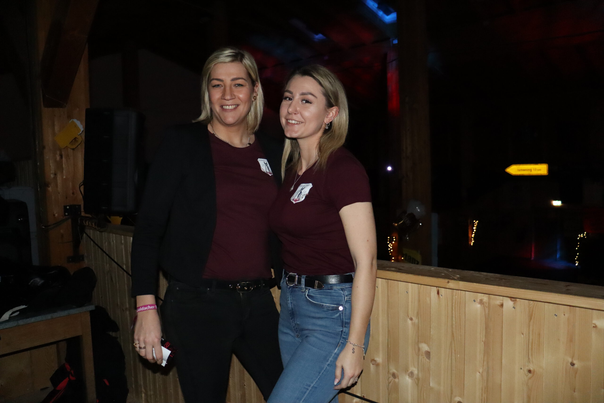 Goldacher Madln Massenparty