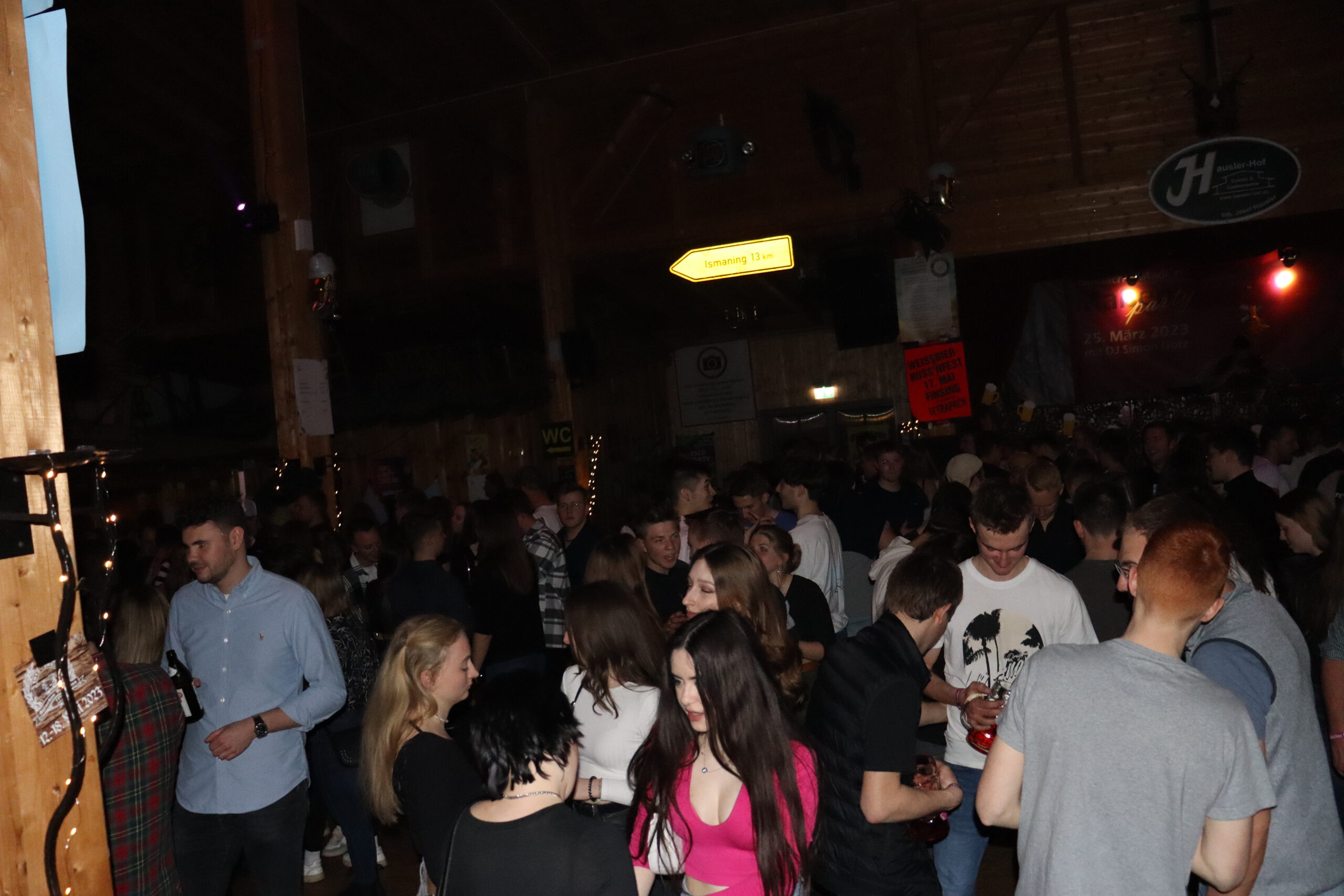 Goldacher Madln Massenparty